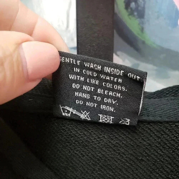 Victorious Black Double Zip Short Sleeve Hooded Dress - Picture 3 of 5